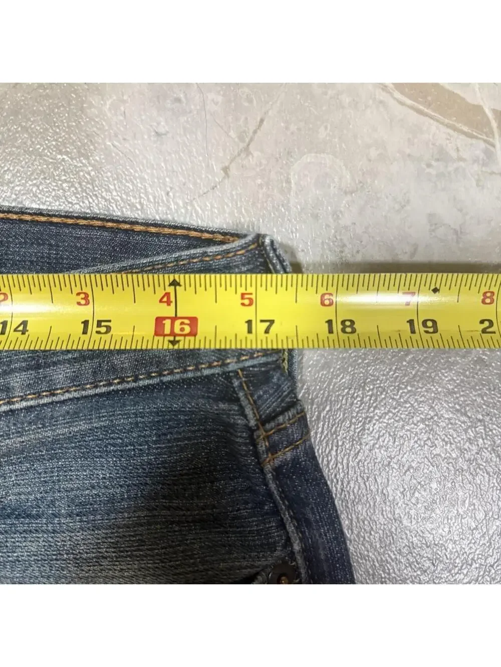 Levi’s 559 Relaxed Straight Jeans W33 L34 Medium Wash Denim